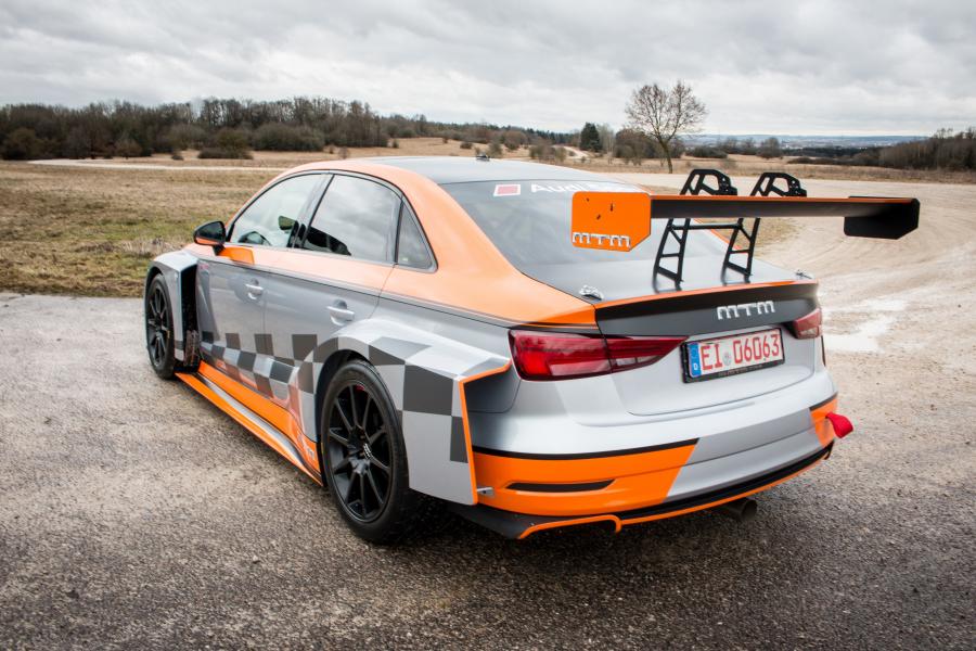  Audi RS3 LMS (8V) 2016 года  (фото 12 из 40)